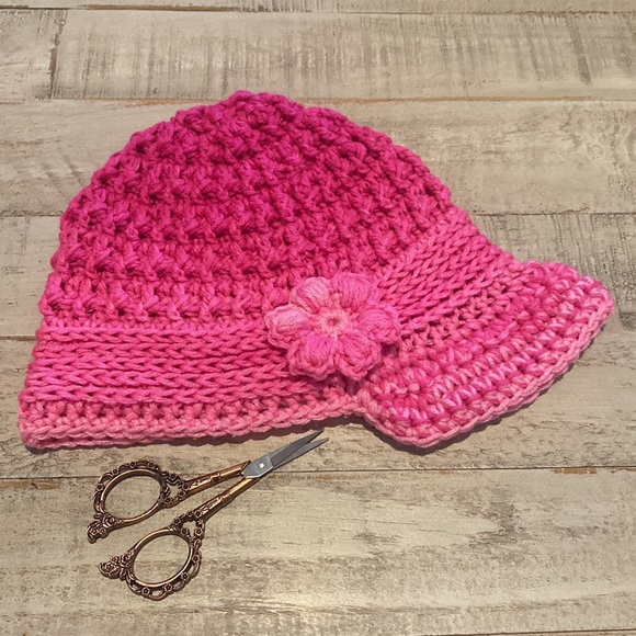 💖HANDMADE crocheted hat. 💖 - Picture 2 of 4